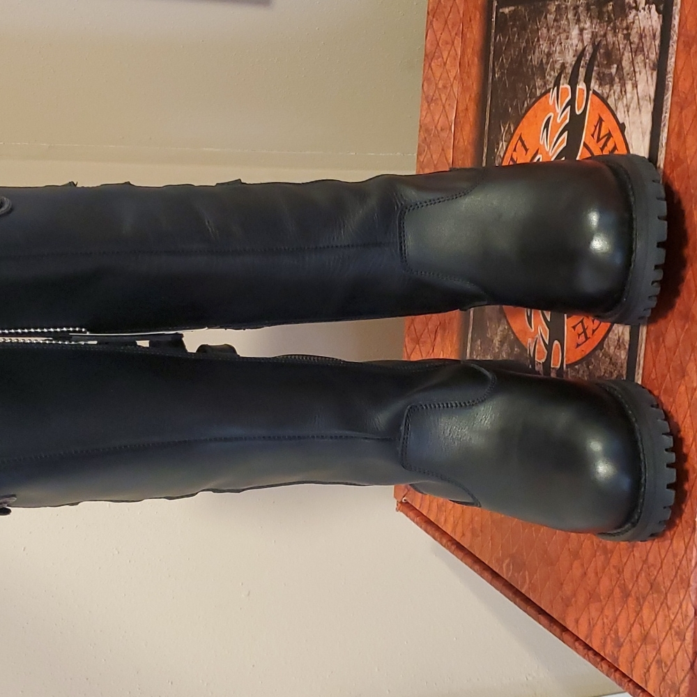 Milwaukee lather boots